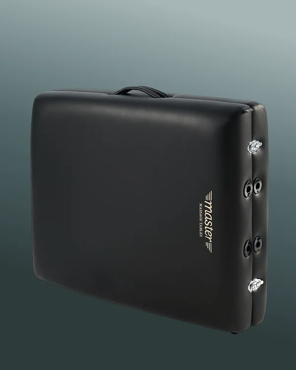 Складывается в удобный
и эстетичный кейс