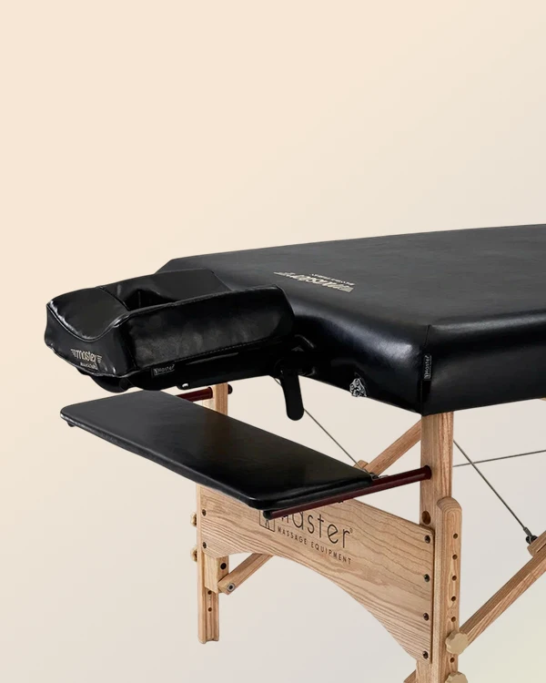 Полка для рук
для максимального комфорта
и особого положения плеча
