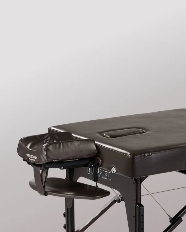 Полка для рук
для максимального комфорта
и особого положения плеча
